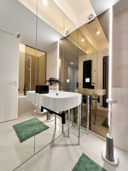 Nou Cortina Academy apartament 3 camere gata de mutat, 0% comision